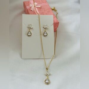 Elegant Gold and Silver Jewelry Set